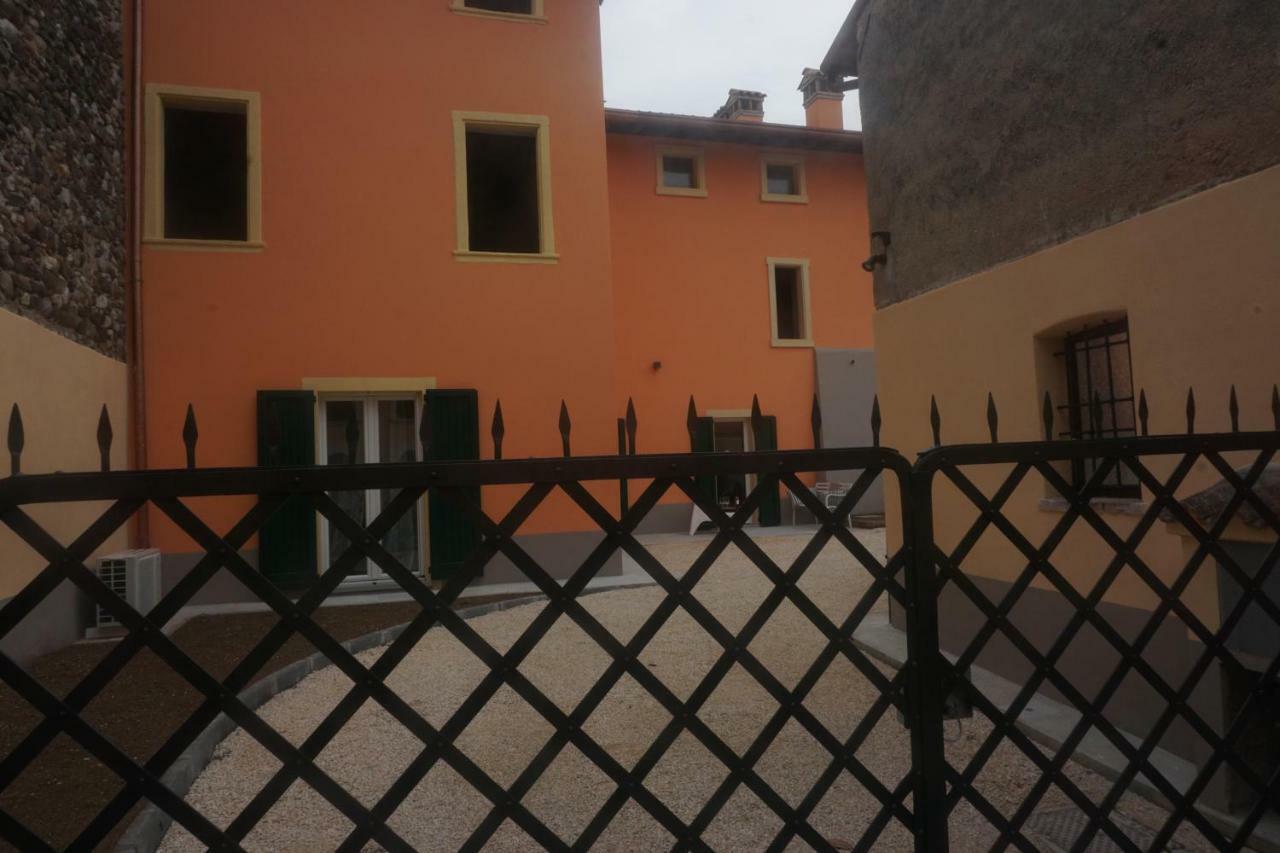 Apartamento La casa di Edone Monzambano Exterior foto