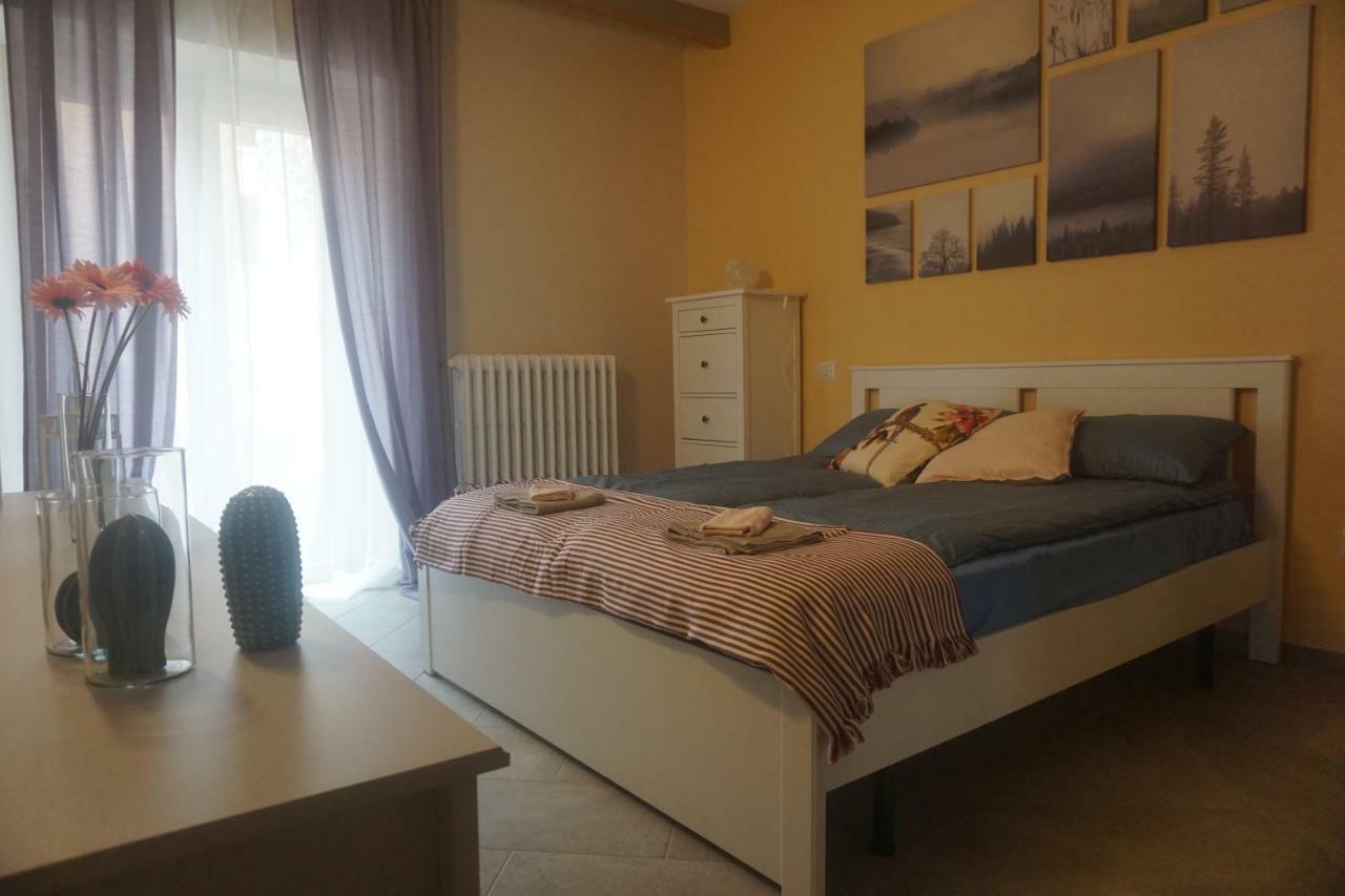 Apartamento La casa di Edone Monzambano Exterior foto